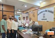गडचिरोली शहरातील आय.टी.आय. चौक व मुख्य न्यायालयासमोर 15 दिवसाच्या आत ट्रॅफिक सिग्नल बसवा…