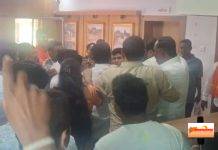 शिंदेंच्या शिवसेनेत दोन प्रमुख गटात झाली तुफान हाणामारी…