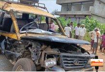 ट्रक से काली पीली टैक्सी की भिड़ंत…पुलिस कर्मचारी सहित 4 घायल।