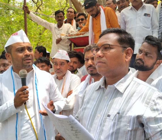 “शेतकऱ्यांचा निर्धार कायम; पालकमंत्री येईपर्यंत आंदोलन मागे घेणार नाही” — गडचिरोलीत भूमी अधिग्रहणविरोधी संघर्ष तीव्र, कलम 37 वरूनही संताप…